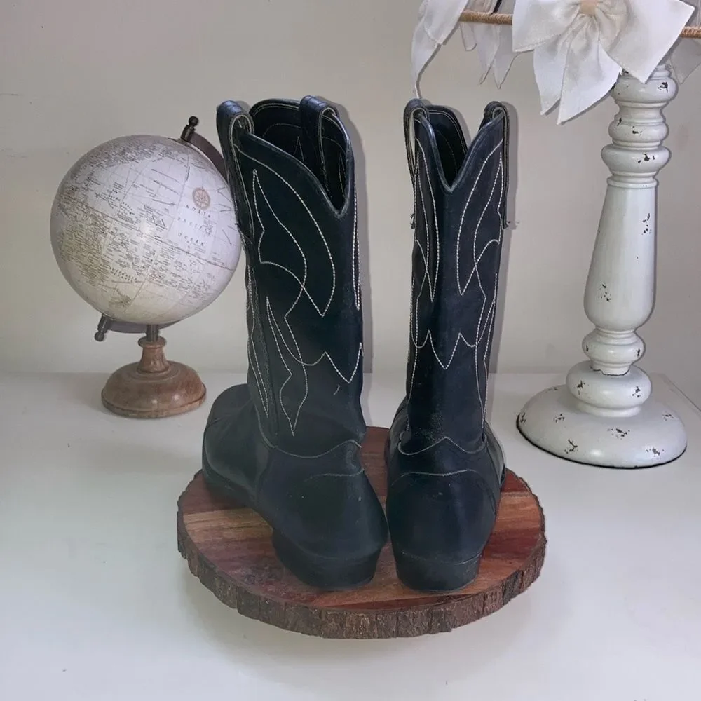 BOSTONIAN 12 Black Leather Boots